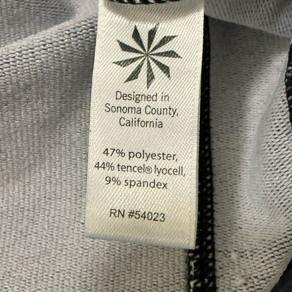 Athleta Gray & Black Color Block Dress - Picture 6 of 8